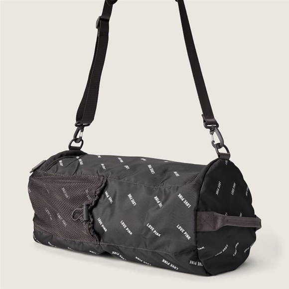 VICTORIAS SECRET PINK CONVERTIBLE DUFFEL BAG - Picture 3 of 7